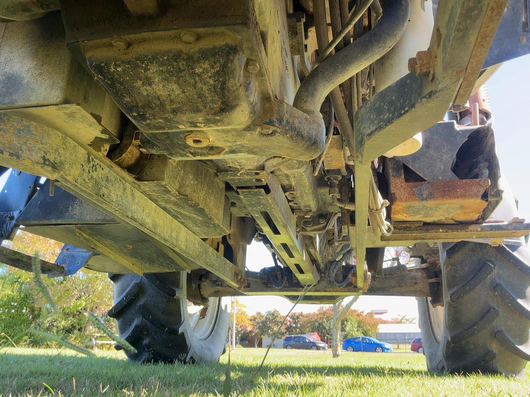 Photo '41' of NEW HOLLAND T6030 PLUS Tractor