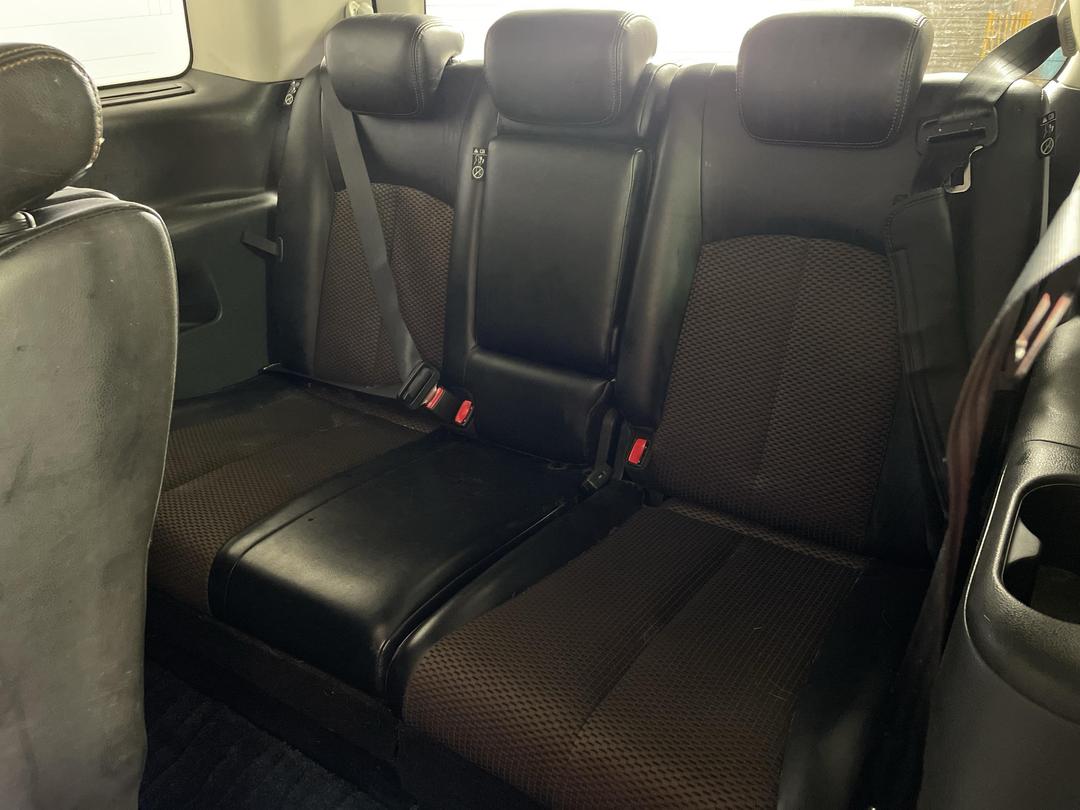 Photo '23' of Nissan Elgrand