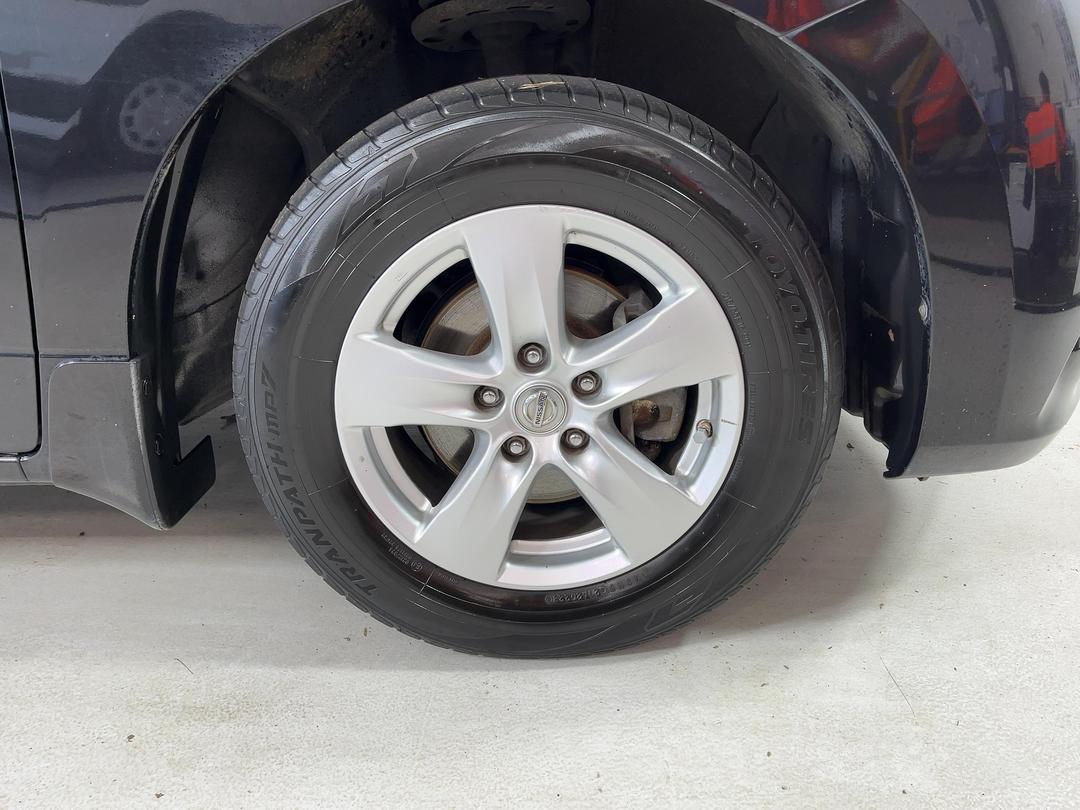 Photo '9' of Nissan Elgrand