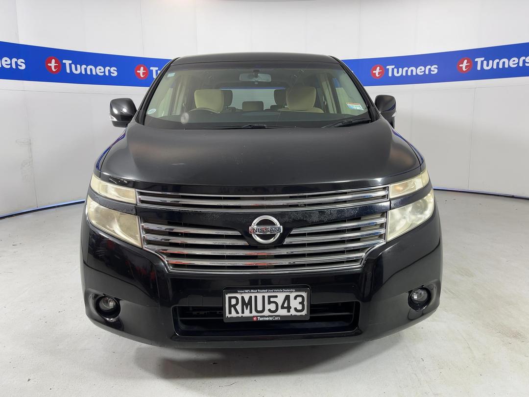 Photo '2' of Nissan Elgrand