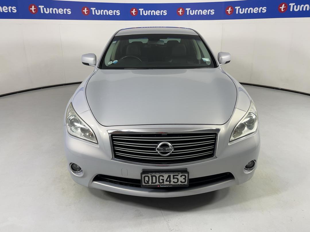 Photo '2' of Nissan Fuga