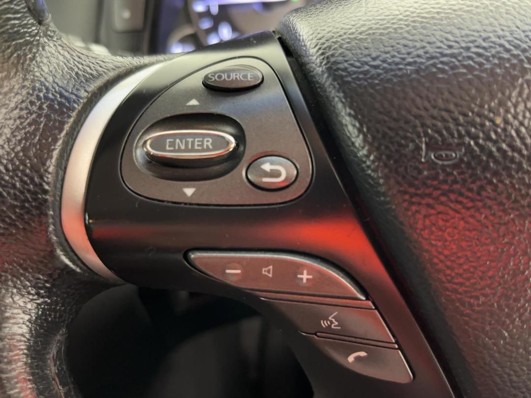 Photo '28' of Nissan Fuga