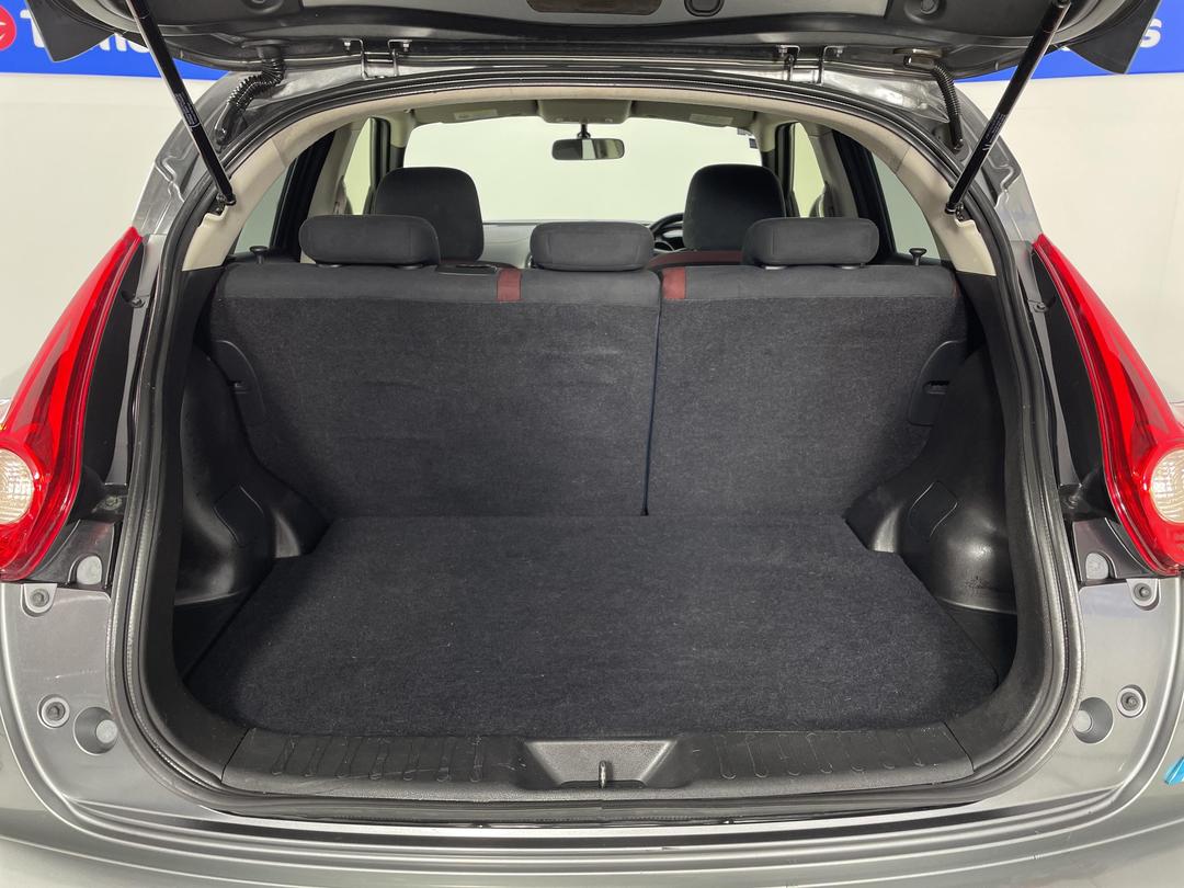 Photo '14' of Nissan Juke