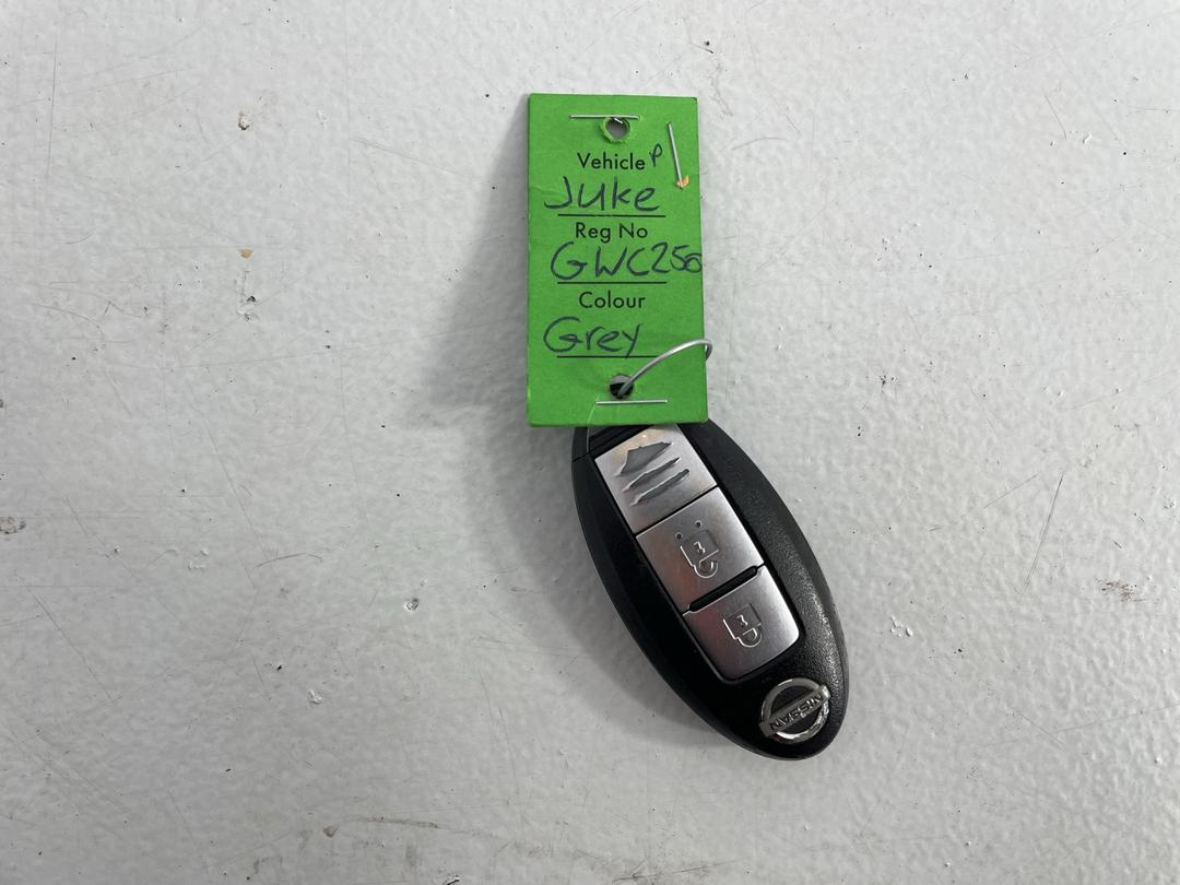 Photo '22' of Nissan Juke