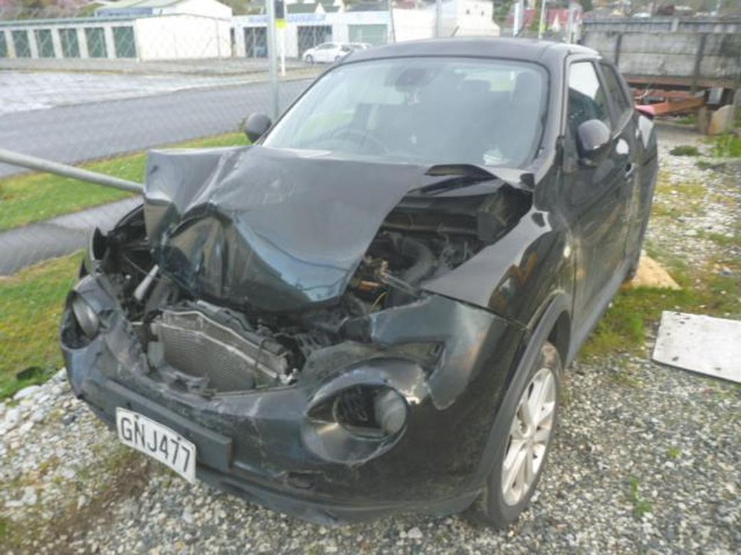 Photo '2' of Nissan Juke TI Photo '2' of Nissan Juke TI