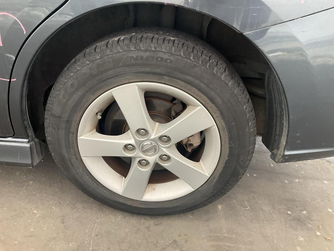 Photo '6' of Nissan Lafesta