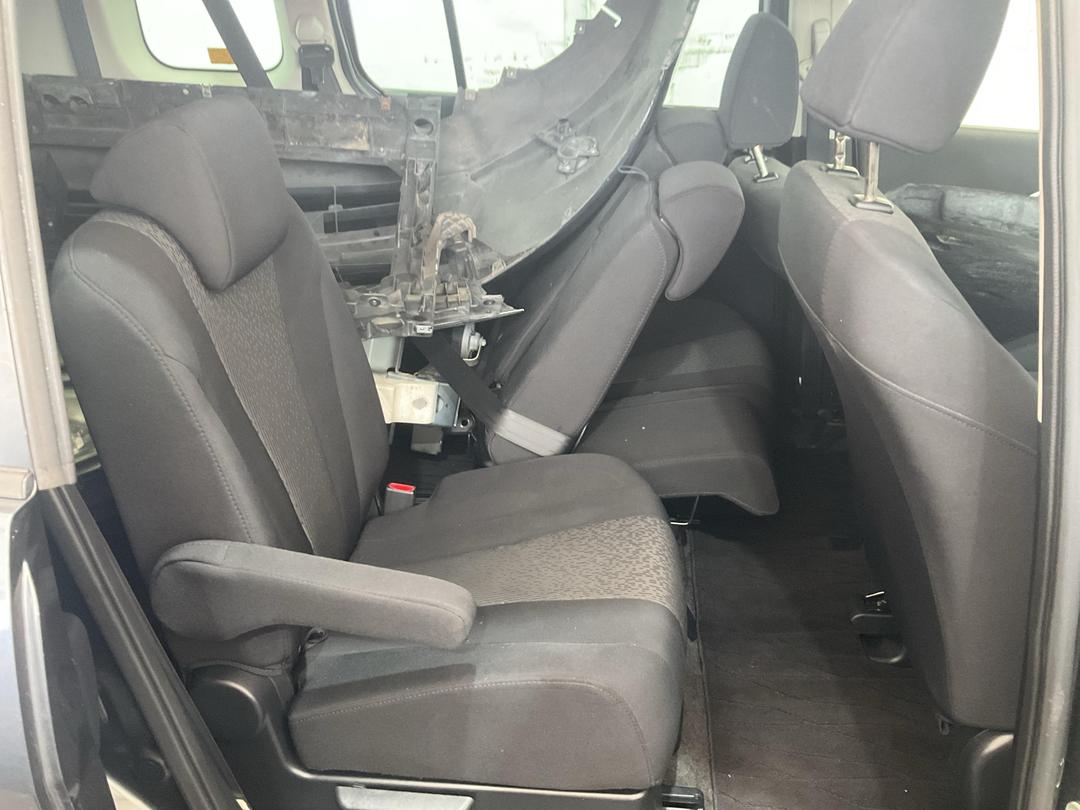 Photo '13' of Nissan Lafesta