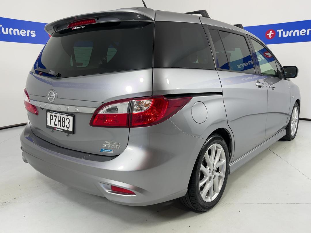 Photo '7' of Nissan Lafesta