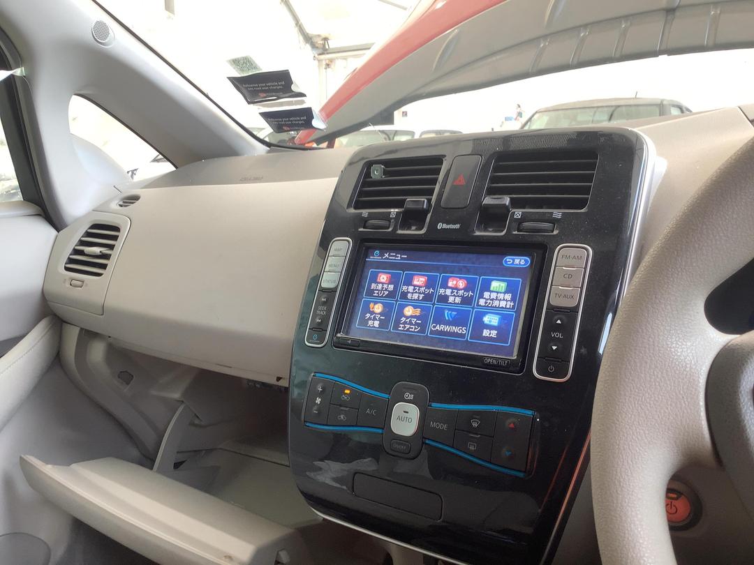 Photo '21' of Nissan Leaf