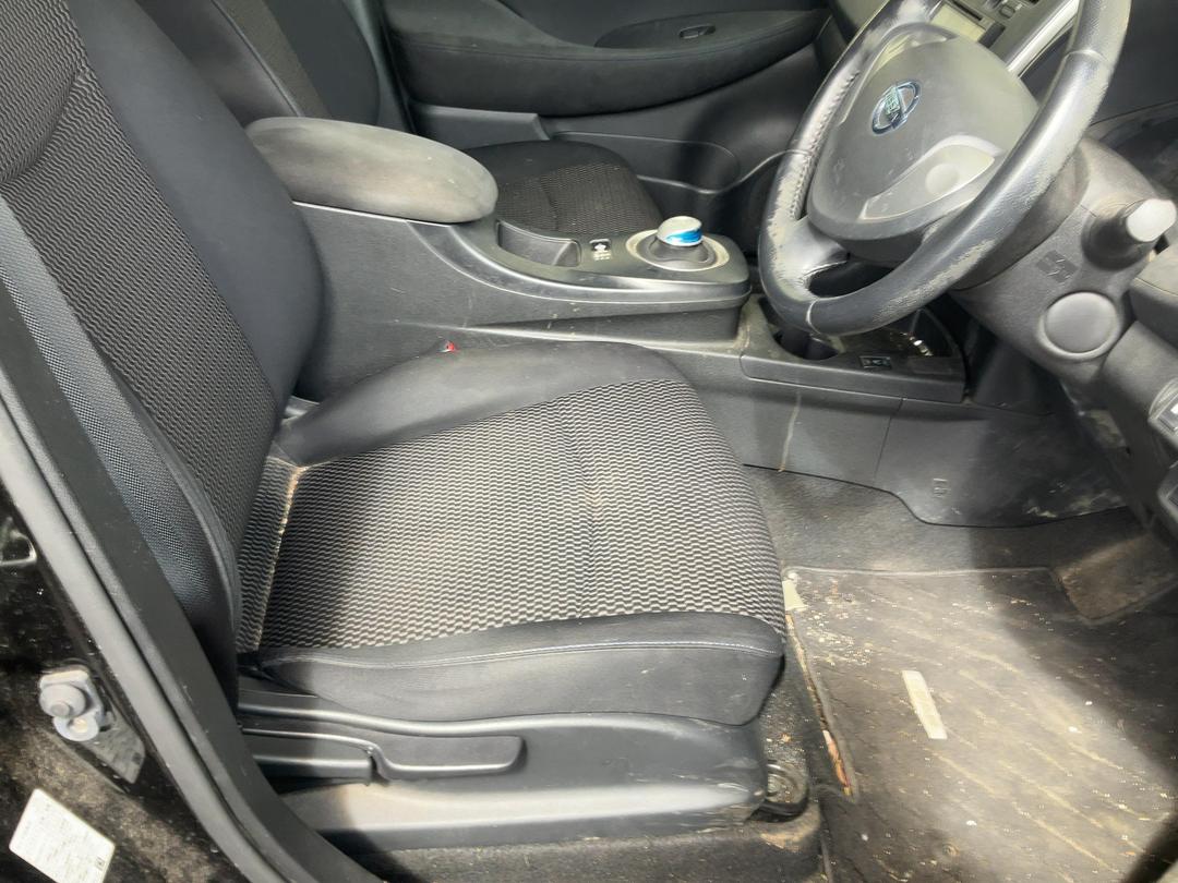 Photo '9' of Nissan Leaf