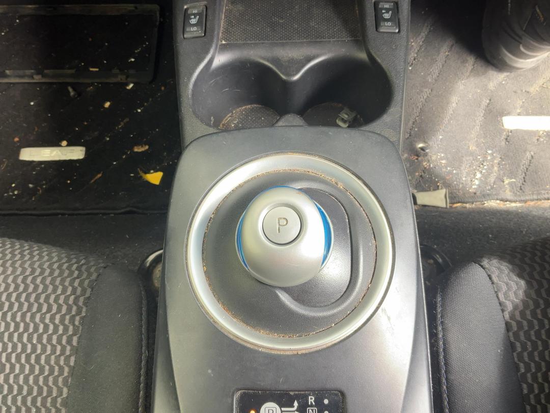 Photo '13' of Nissan Leaf