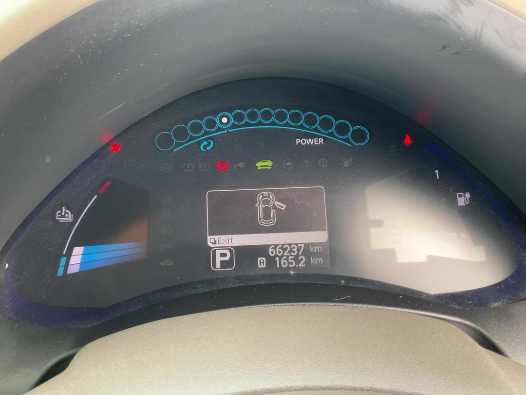 Photo '21' of Nissan Leaf