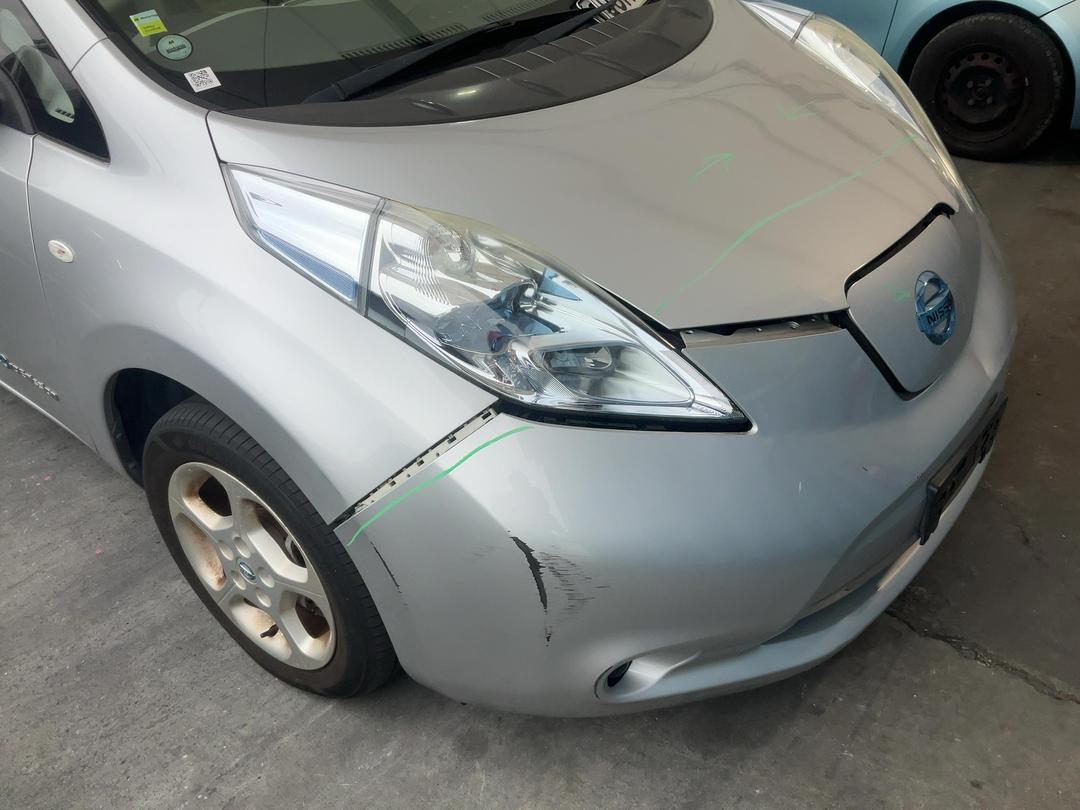 Photo '4' of Nissan Leaf