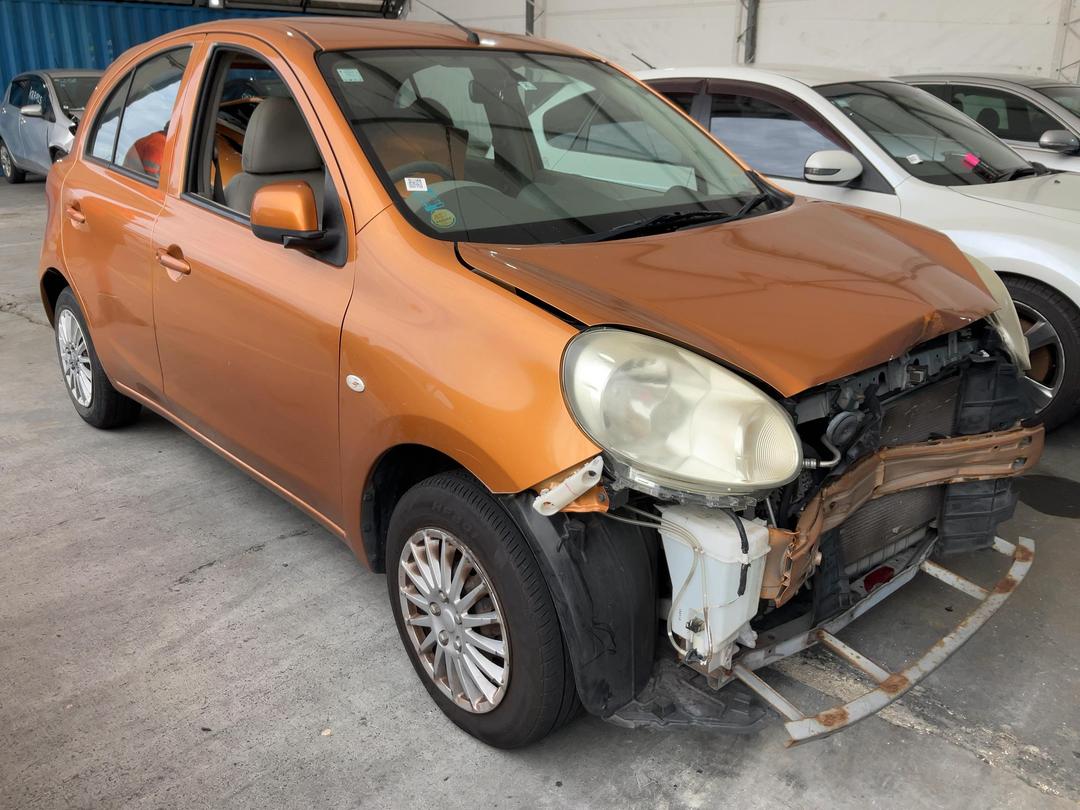 Photo '2' of Nissan March