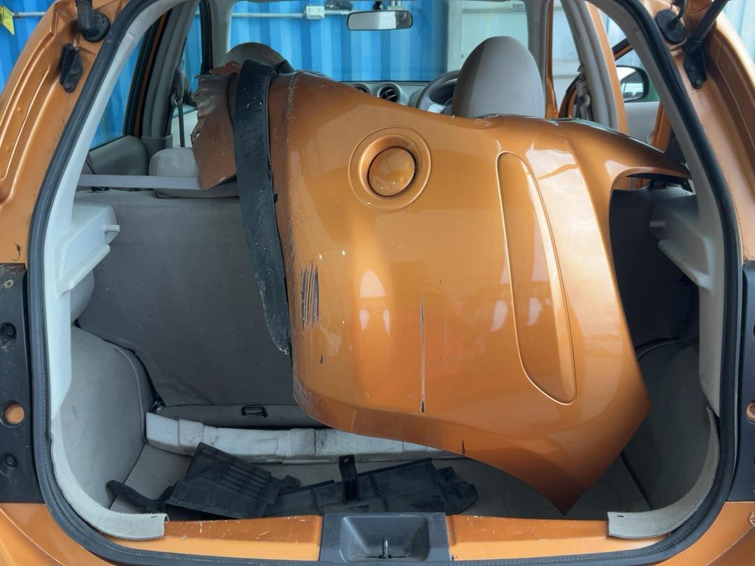 Photo '20' of Nissan March