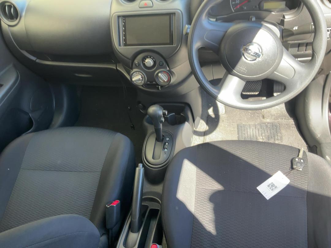 Photo '19' of Nissan March Photo '19' of Nissan March