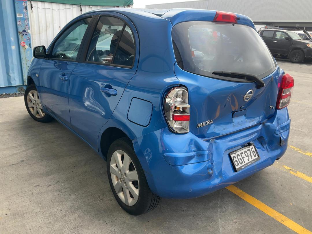 Photo '3' of Nissan Micra TI