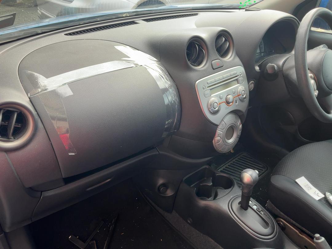 Photo '27' of Nissan Micra TI