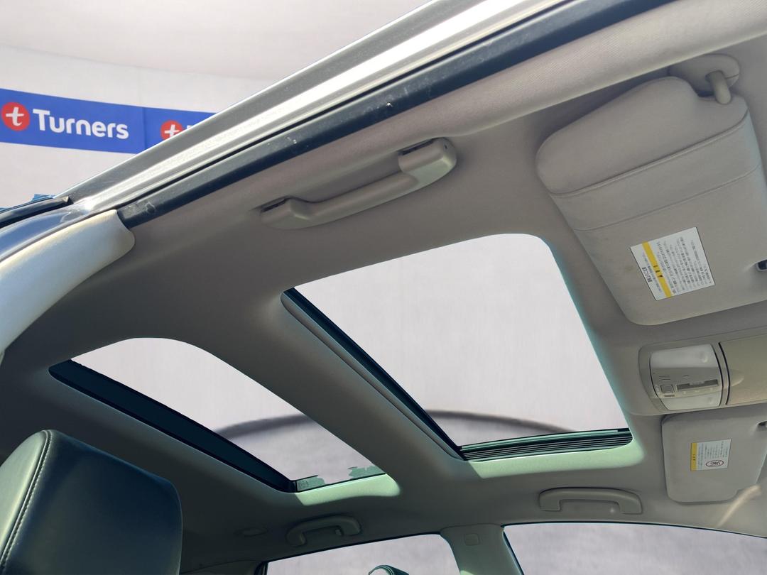 Photo '28' of Nissan Murano