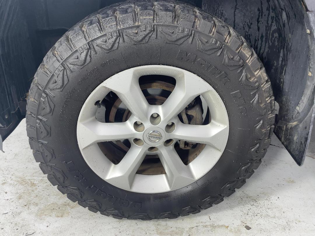Photo '8' of Nissan Navara D/C ST-X