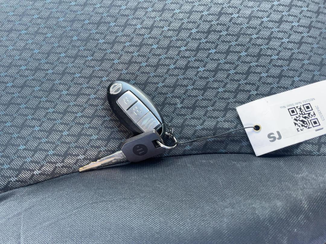 Photo '20' of Nissan Note Photo '20' of Nissan Note