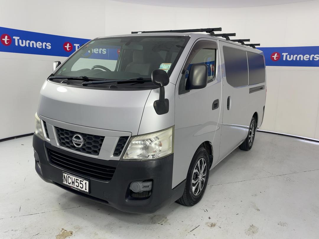 Photo '4' of Nissan NV350