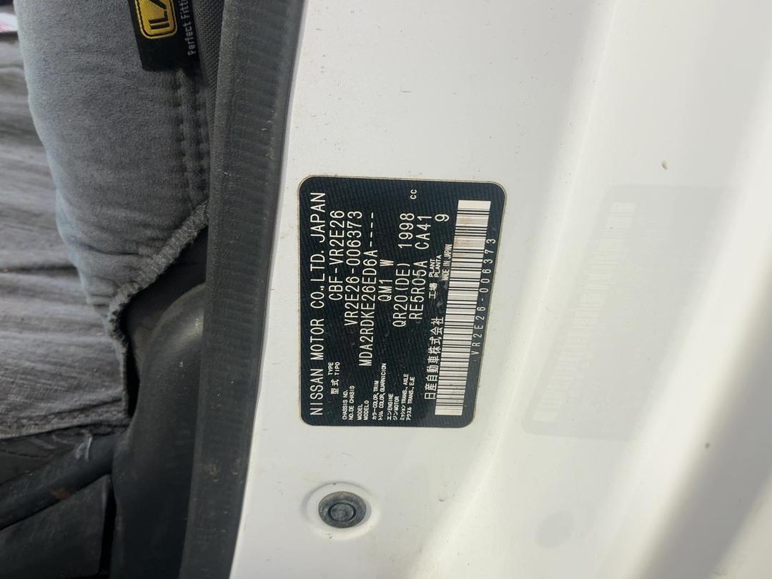 Photo '11' of Nissan NV350 Caravan