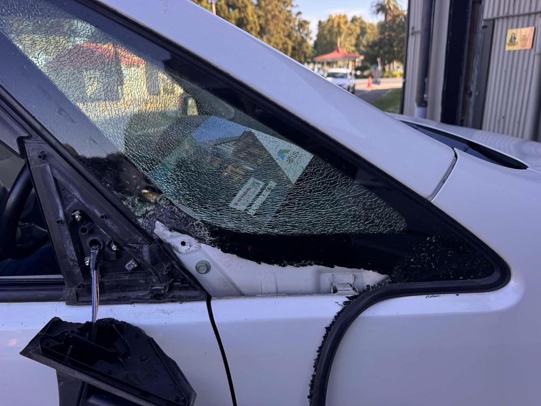 Photo '8' of Nissan Serena Hybrid