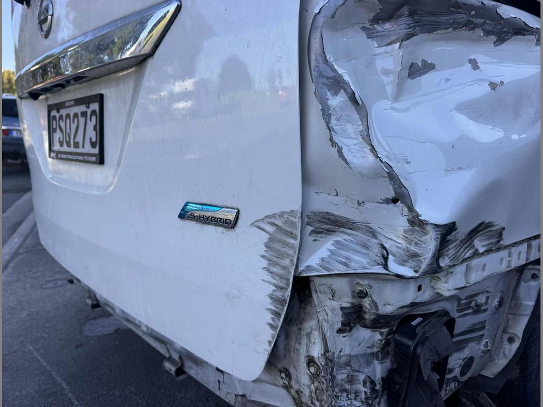 Photo '9' of Nissan Serena Hybrid