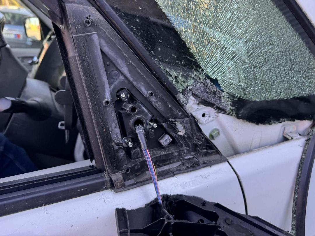 Photo '10' of Nissan Serena Hybrid