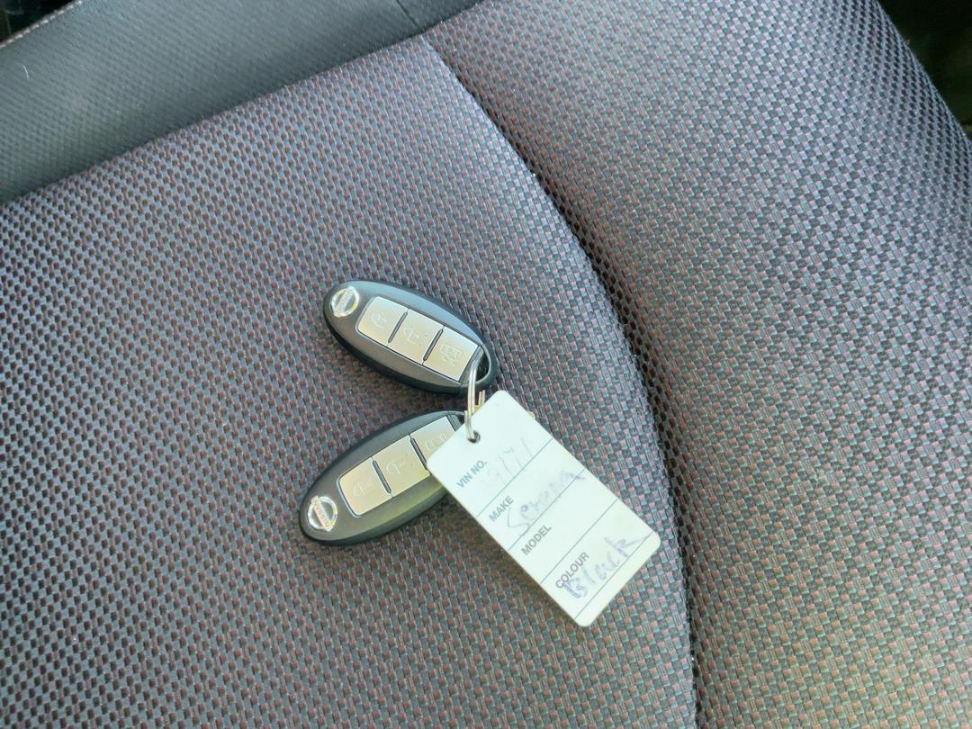 Photo '10' of Nissan Serena