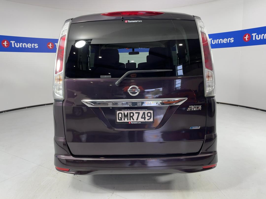Photo '6' of Nissan Serena