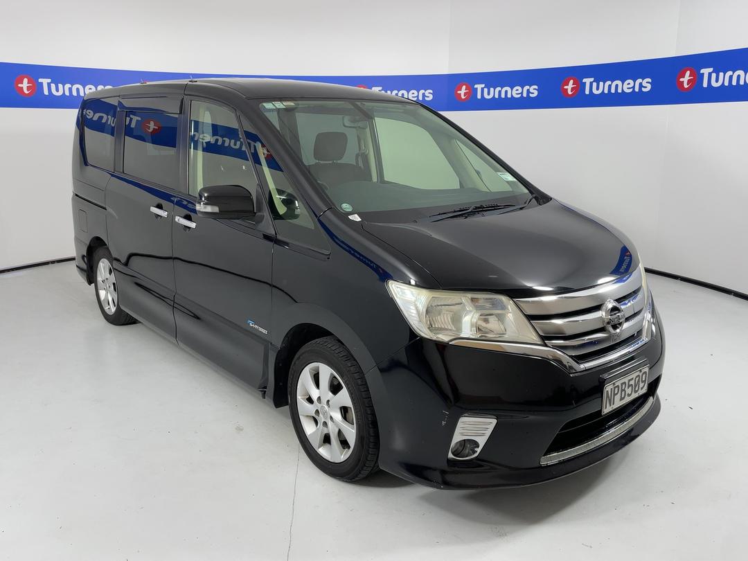 Photo '1' of Nissan Serena