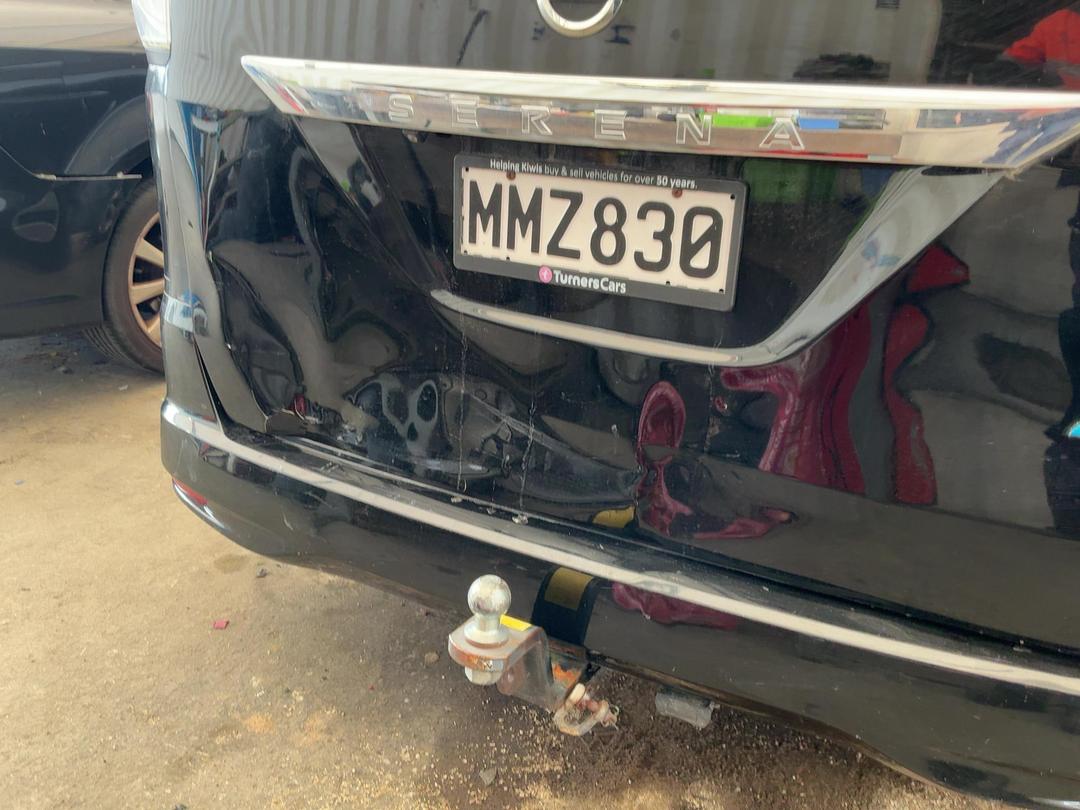 Photo '5' of Nissan Serena Highway Star Photo '5' of Nissan Serena Highway Star