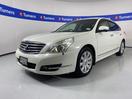 Thumbnail '4' of Nissan Teana