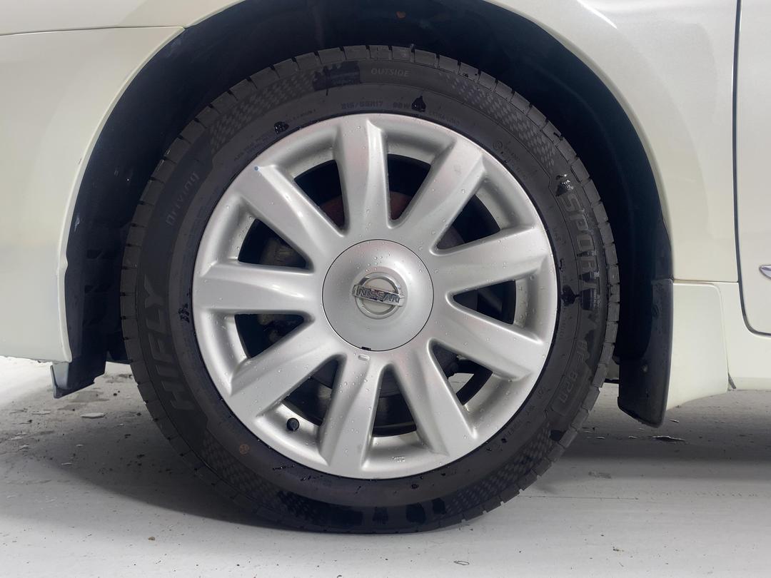 Photo '10' of Nissan Teana