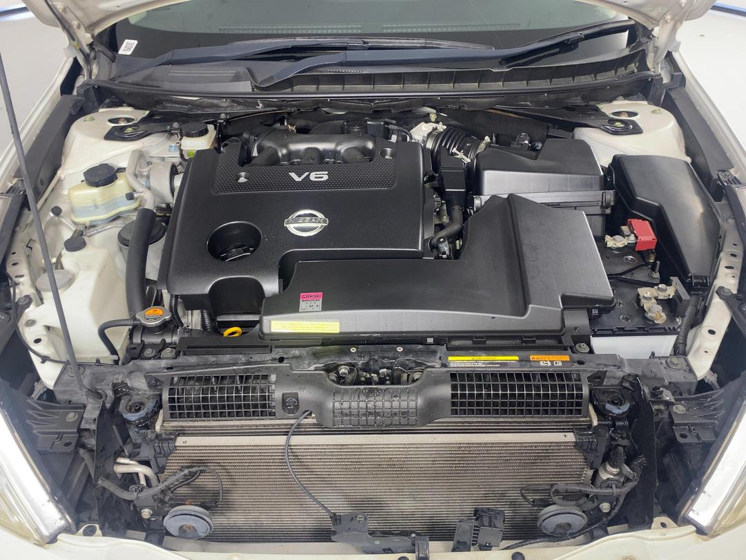 Photo '13' of Nissan Teana