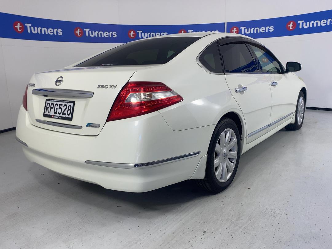 Photo '7' of Nissan Teana