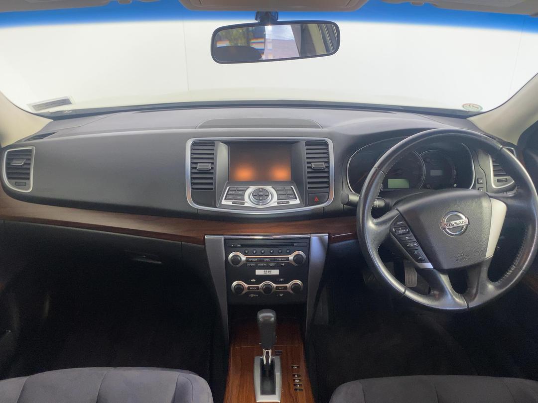 Photo '17' of Nissan Teana