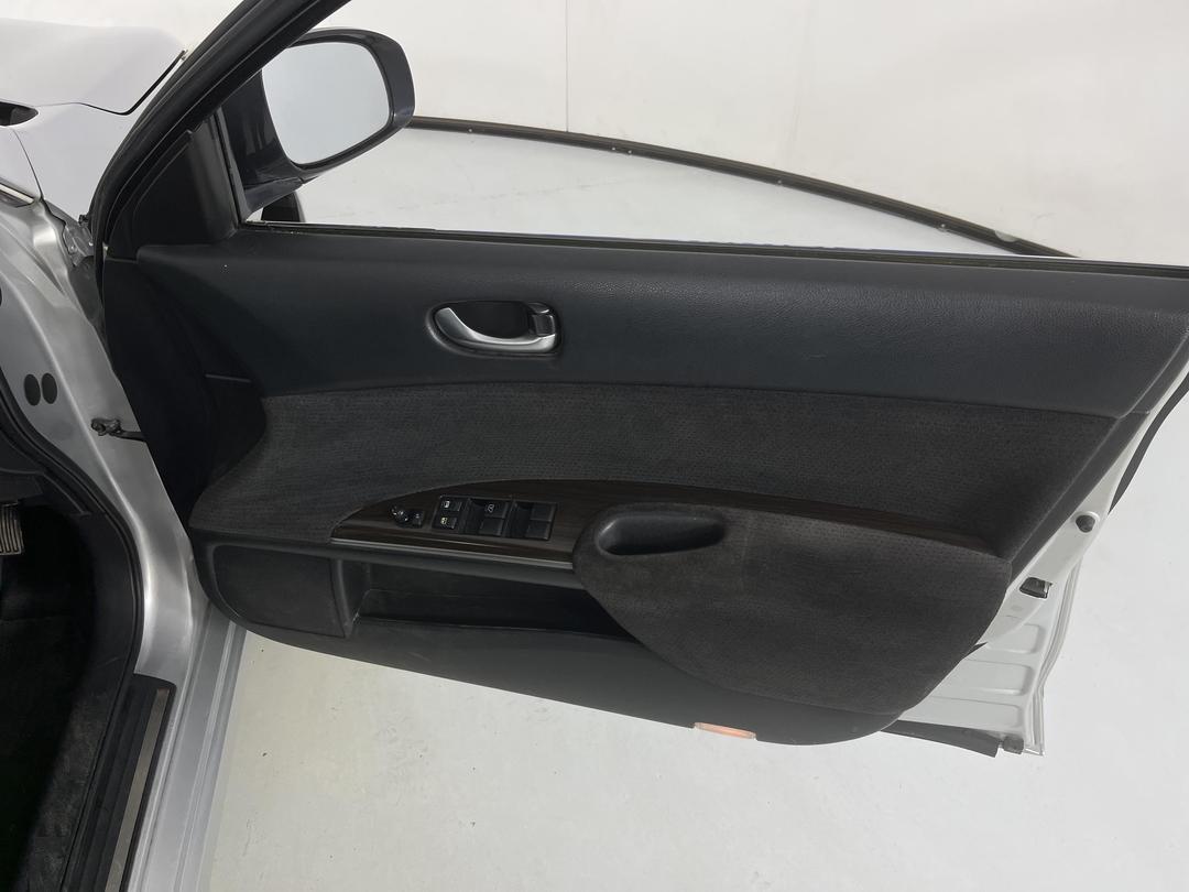 Photo '15' of Nissan Teana