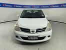 Thumbnail '2' of Nissan Tiida