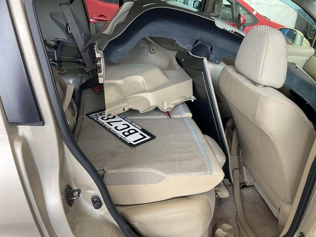 Photo '7' of Nissan Tiida