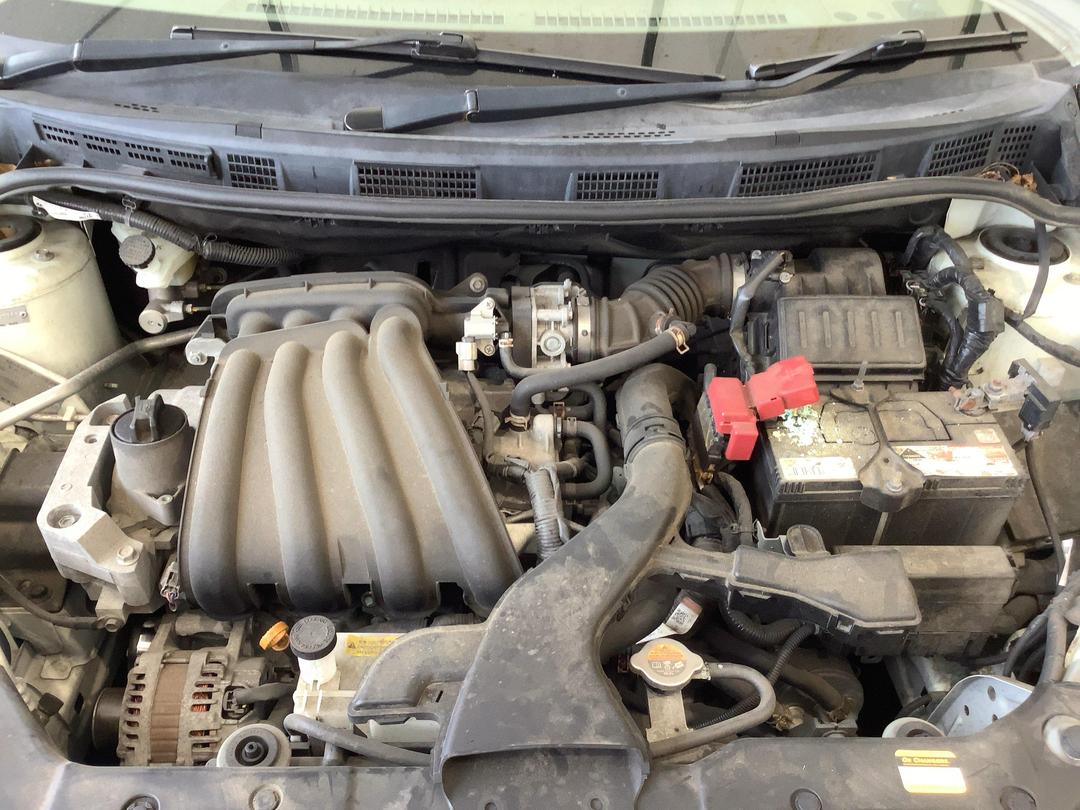 Photo '10' of Nissan Tiida