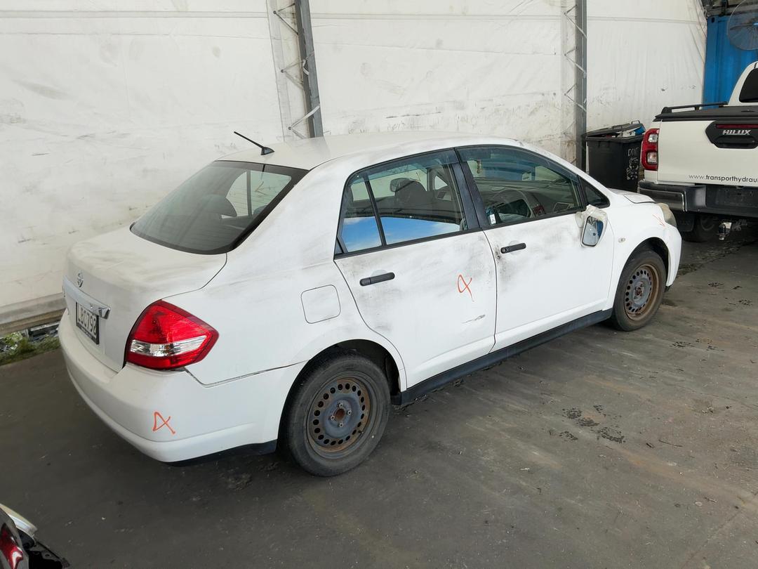 Photo '11' of Nissan Tiida Latio