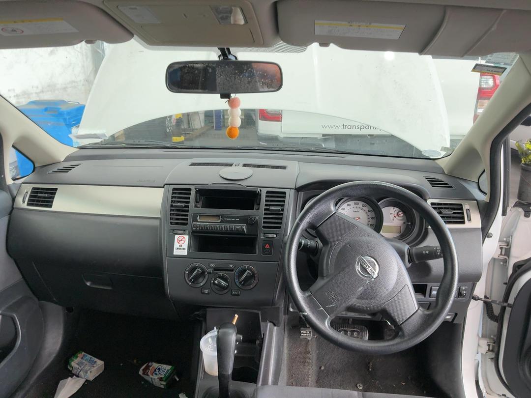 Photo '21' of Nissan Tiida Latio