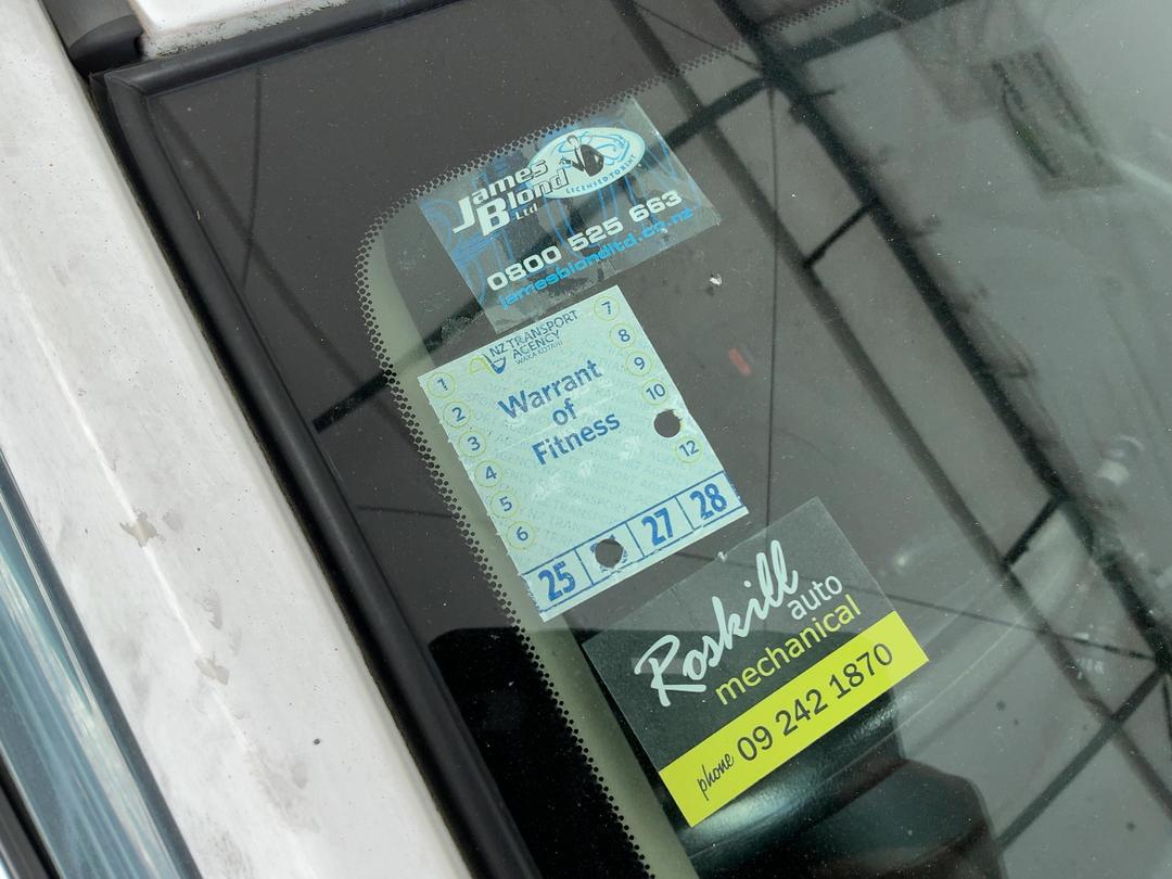 Photo '23' of Nissan Tiida Latio