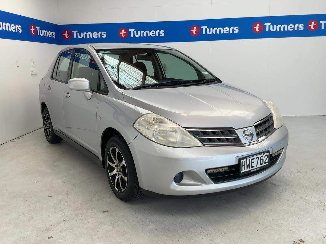 Photo '1' of Nissan Tiida