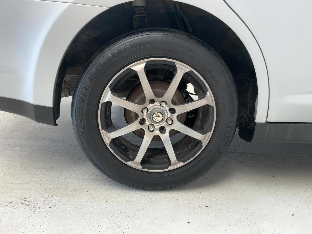 Photo '12' of Nissan Tiida