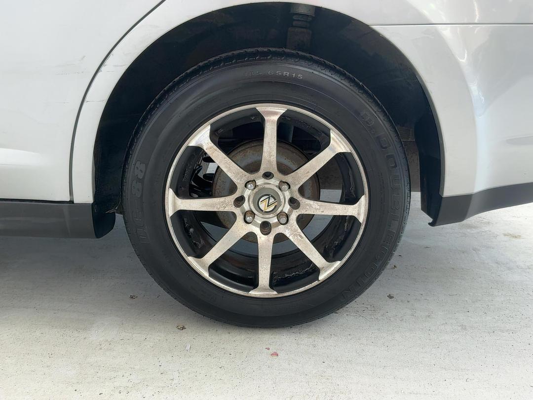 Photo '11' of Nissan Tiida
