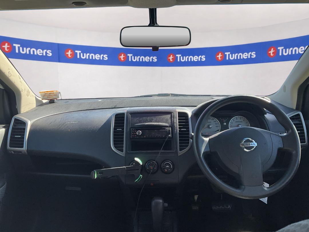 Photo '10' of Nissan Wingroad